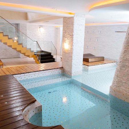 All-Ur Boutique Motel - Taichung Branch Extérieur photo
