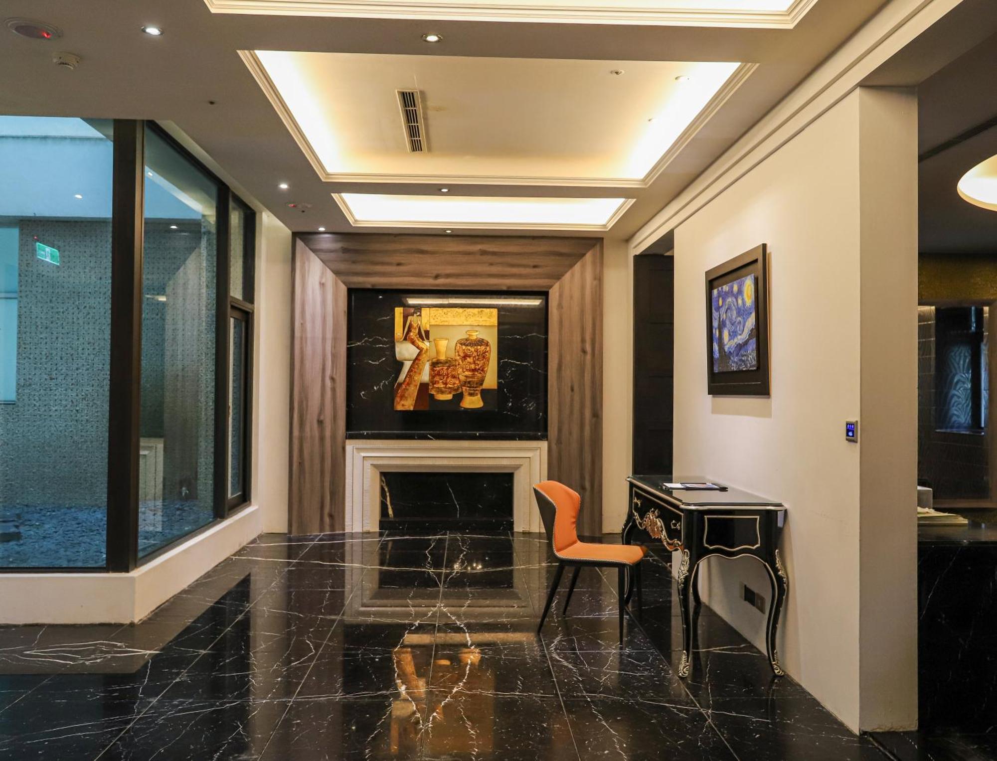 All-Ur Boutique Motel - Taichung Branch Extérieur photo